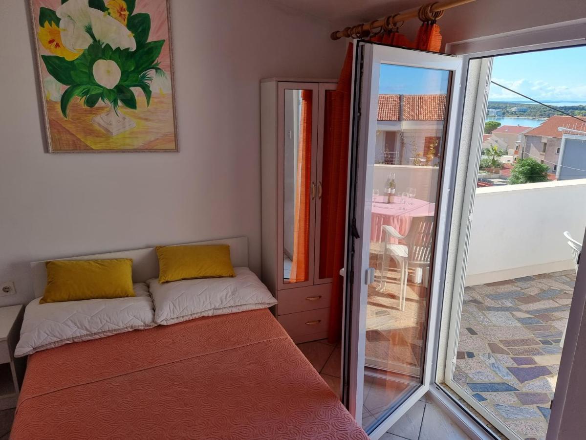 Apartments Ana Novalja Zewnętrze zdjęcie