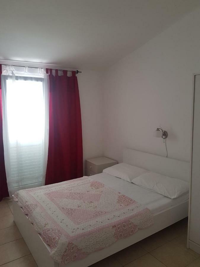 Apartments Ana Novalja Zewnętrze zdjęcie